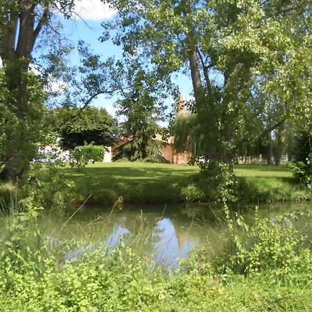 Bed & Breakfast Le Platane Lafrançaise