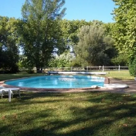 Le Platane Panzió