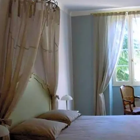 Le Platane Bed and Breakfast Lafrançaise